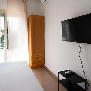 https://casa-ole-in-torre-del-mar.1costadelsol.com